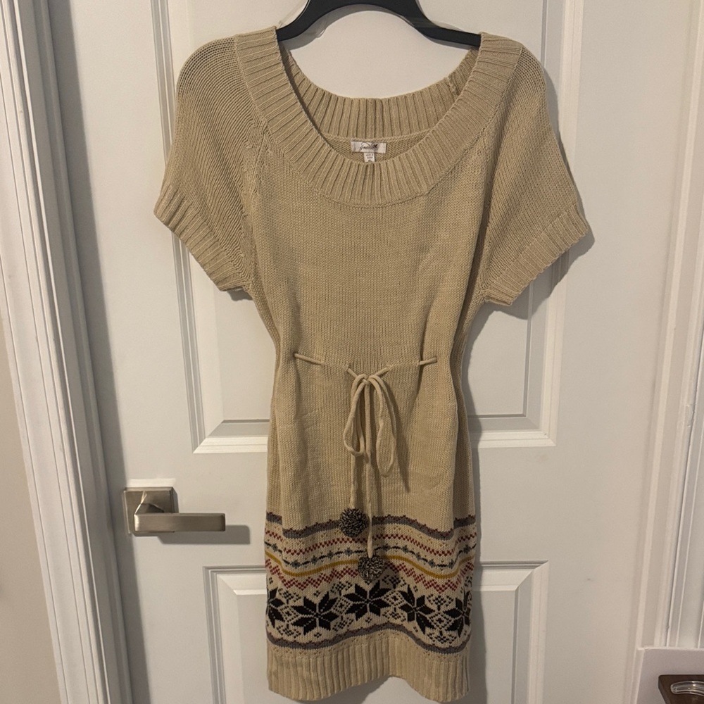 Grane Tan Knit Midi Dress with Geometric Hem